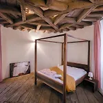 Semesterbostad Chateau De Saint Dau *
