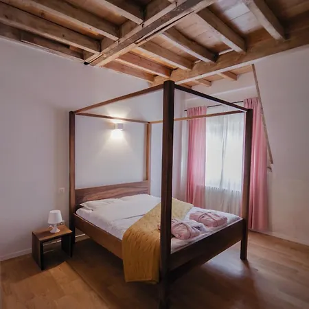 Дом отдыха Chateau De Saint Dau