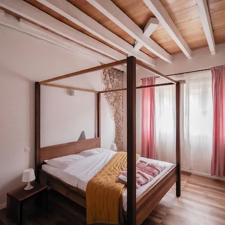 Chateau De Saint Dau Figeac