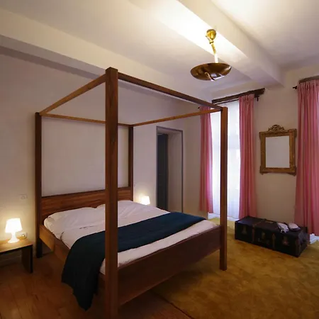 Chateau De Saint Dau * Фижак