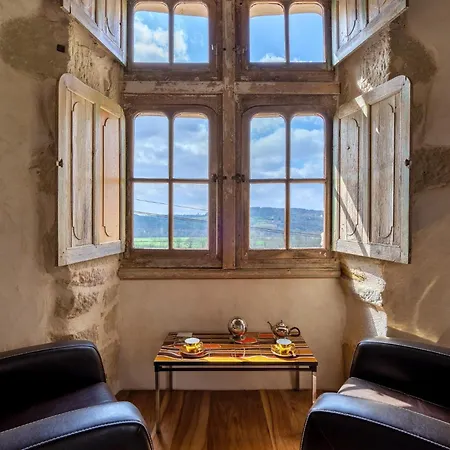 Chateau De Saint Dau *