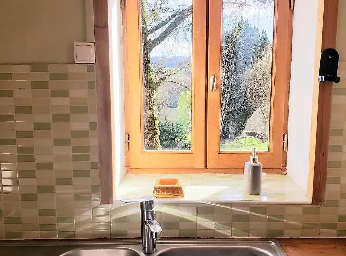 Chateau De Saint Dau Nyaraló