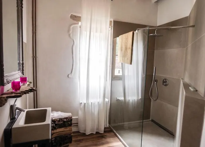 Chateau De Saint Dau