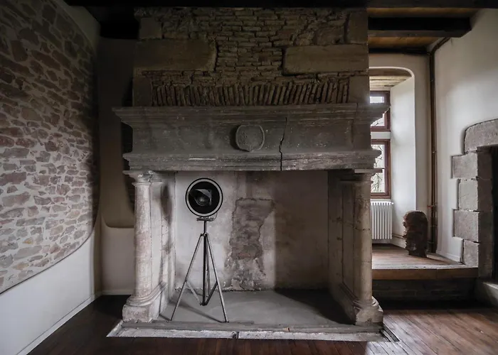 Chateau De Saint Dau Nyaraló