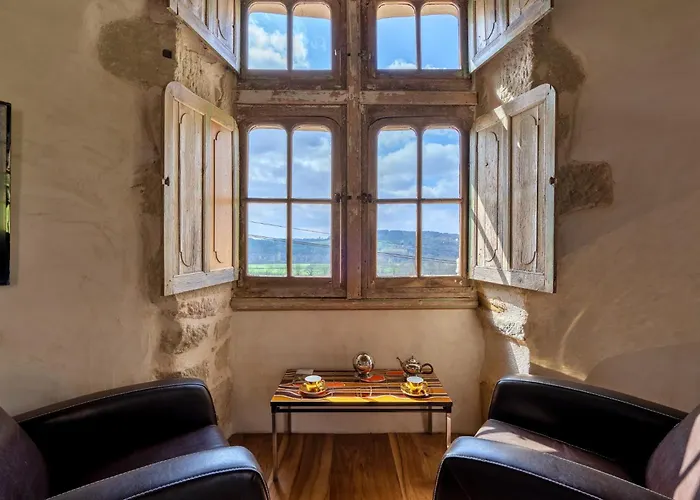 Chateau De Saint Dau *