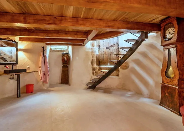 Chateau De Saint Dau * Figeac