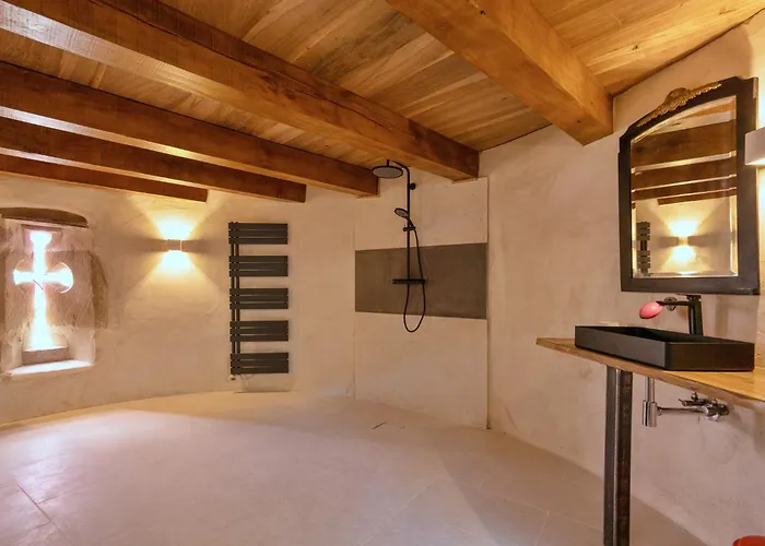 Chateau De Saint Dau Nyaraló *